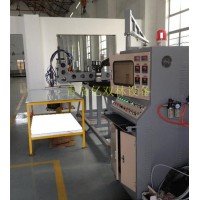 聚氨酯密封條成型機