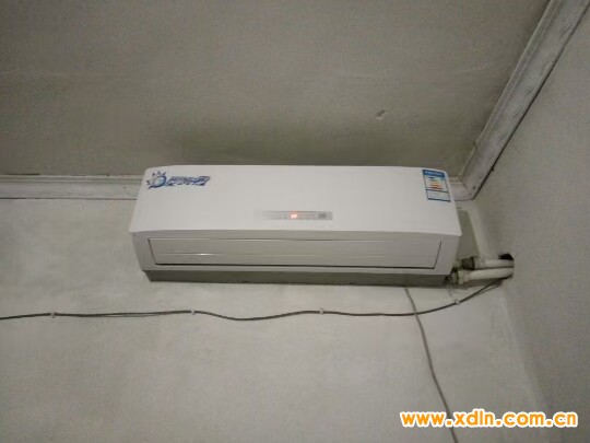 壁掛式風(fēng)機(jī)盤管